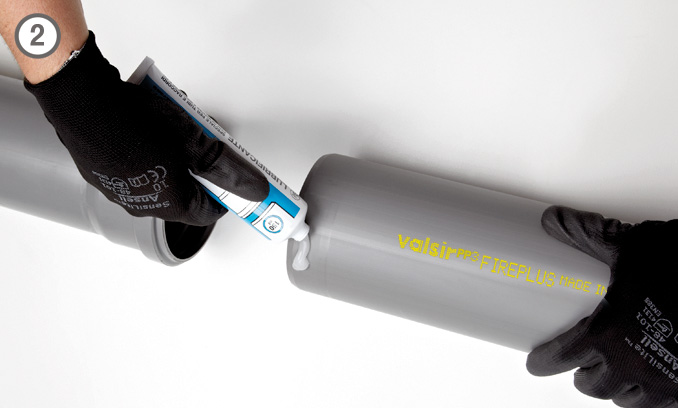 Pas 2 Fireplus Sistema de unión mediante boca con junta elastomérica monolabial FIREPLUS